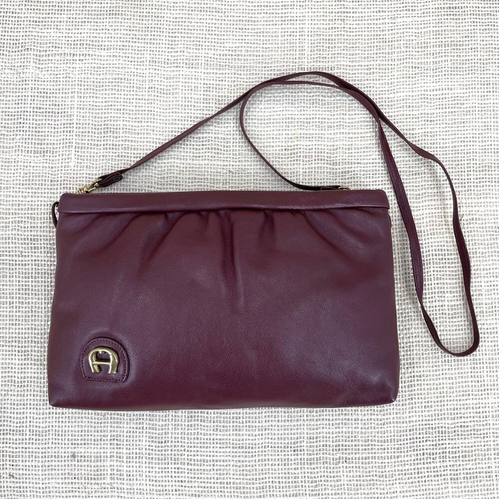 Eitenne AIgner Leather Shoulder Bag